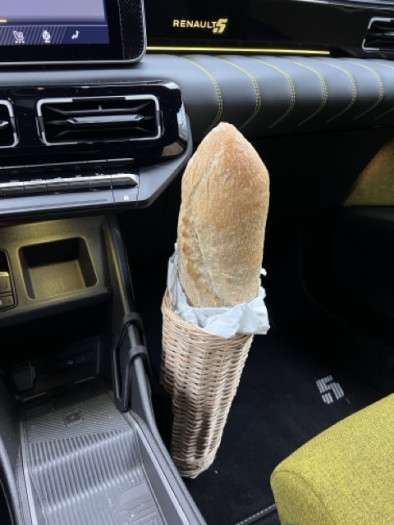 Renault 5: Baguette-Halter (Bild: Dirk Kunde)